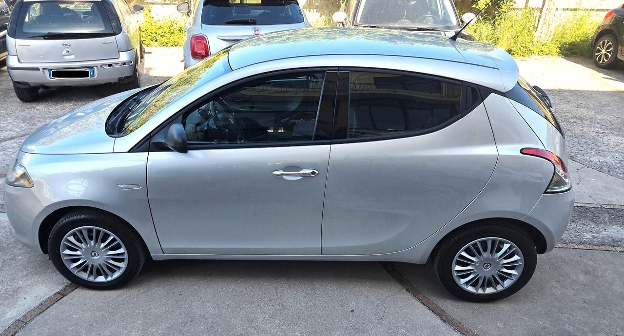 Lancia Ypsilon 1.2 SOLO 83000 KM TAGLIANDATA GARANZIA