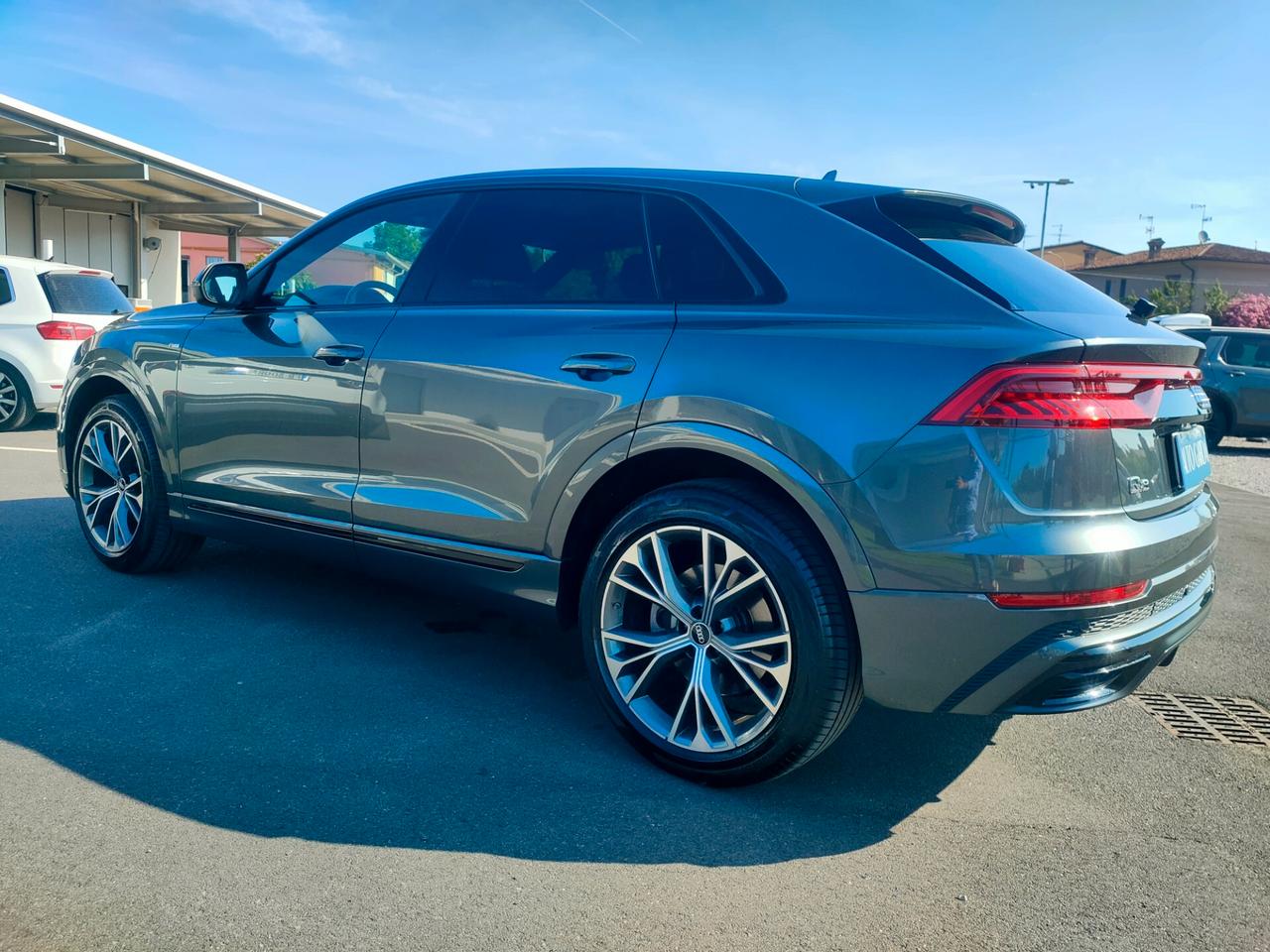 Audi Q8 45 TDI quattro tiptronic Sport S-LINE