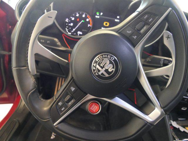 ALFA ROMEO Giulia 2.0 Turbo 280 CV AT8 AWD Q4 Veloce Ti