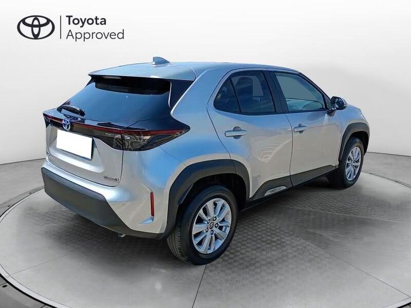 Toyota Yaris Cross 1.5h Business fwd 116 CV e-cvt