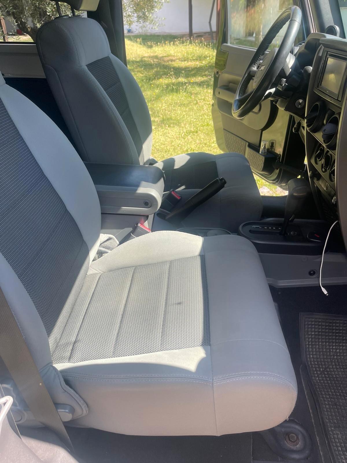 Jeep Wrangler 2.8 CRD DPF Sahara Auto