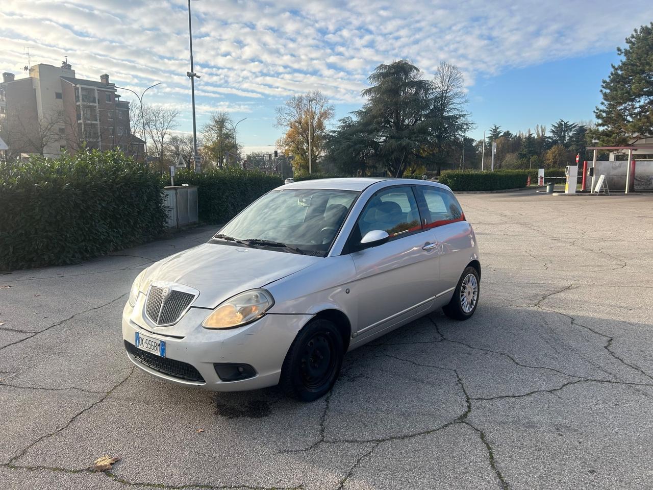 Lancia Ypsilon 1.2 Argento