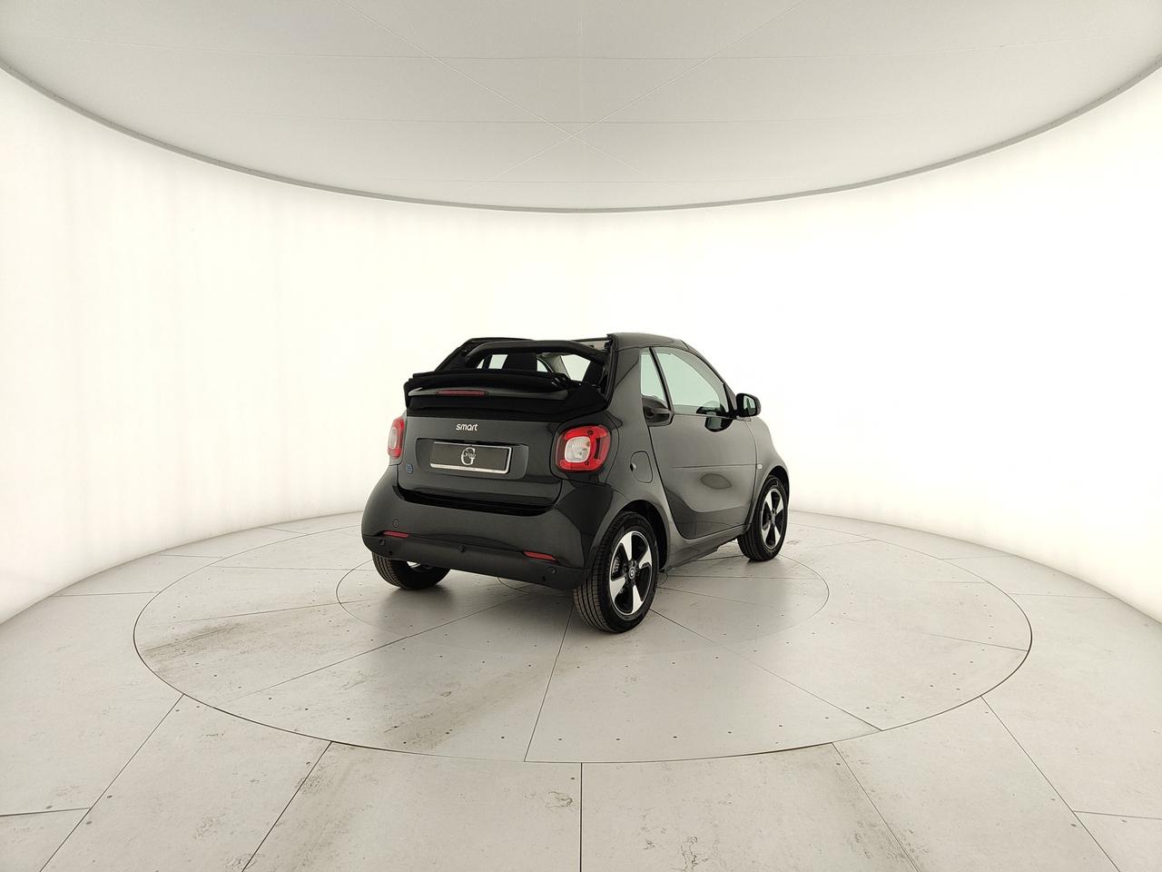 SMART Fortwo Cabrio eq Passion 4,6kW