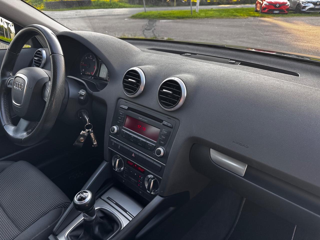 Audi A3 1.6 TDI 105 CV CR Ambition neopatentati