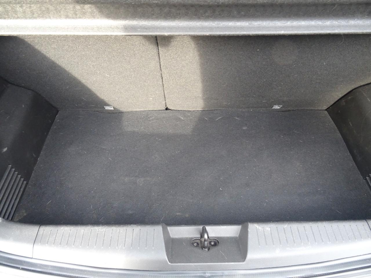 Opel Karl Rocks 1.0 73 CV GPL OK NEOPATENTATI
