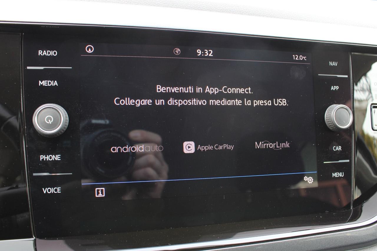 Volkswagen Polo 5p 1.6 tdi Highline 95cv dsg R-CAMERA VIRTUAL NAV