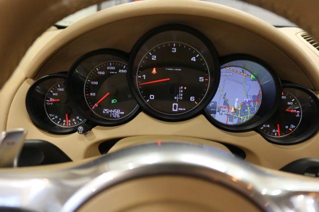 PORSCHE Cayenne 3.0 Diesel "" TETTO PANORAMICO / SERVICE PORSCHE""