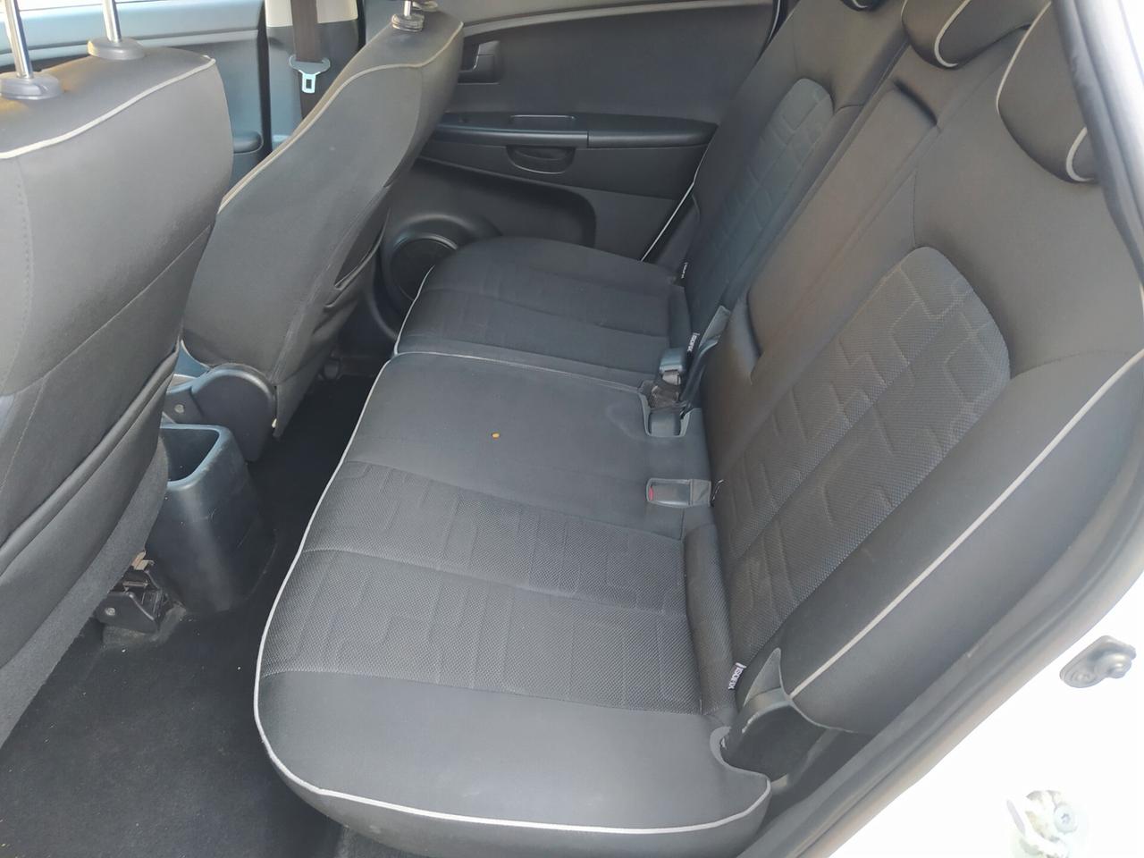 Kia Venga 1.4 CRDi 90Cv Neopatentati