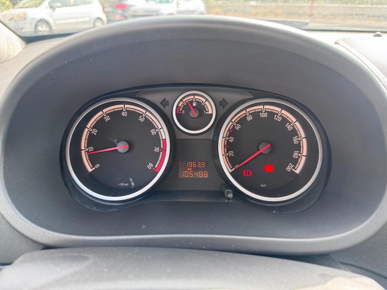 Opel Corsa 1.2 80CV 5 porte GPL-TECH Club