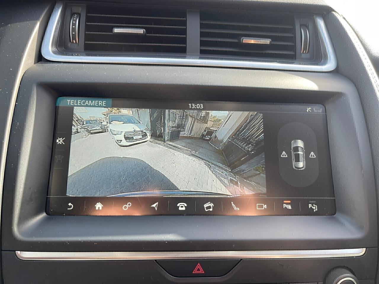 Jaguar E-Pace 2.0D 150 CV S PELLE/TELECERA 360°