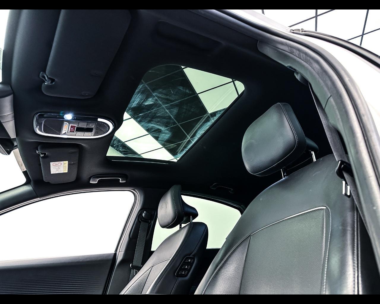 HYUNDAI Ioniq 6 - Ioniq 6 77.4 kWh AWD Evolution