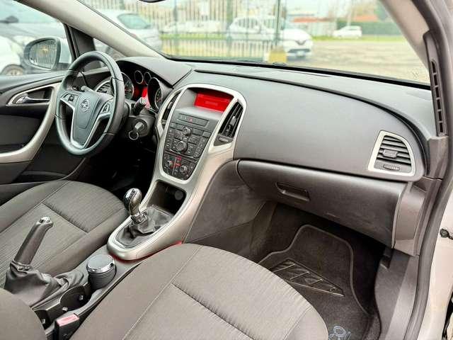 Opel Astra 5p 1.4 t Elective 140cv