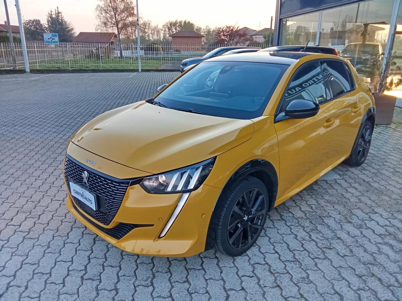 Peugeot 208 PureTech 100 Stop&Start 5 porte GT Pack