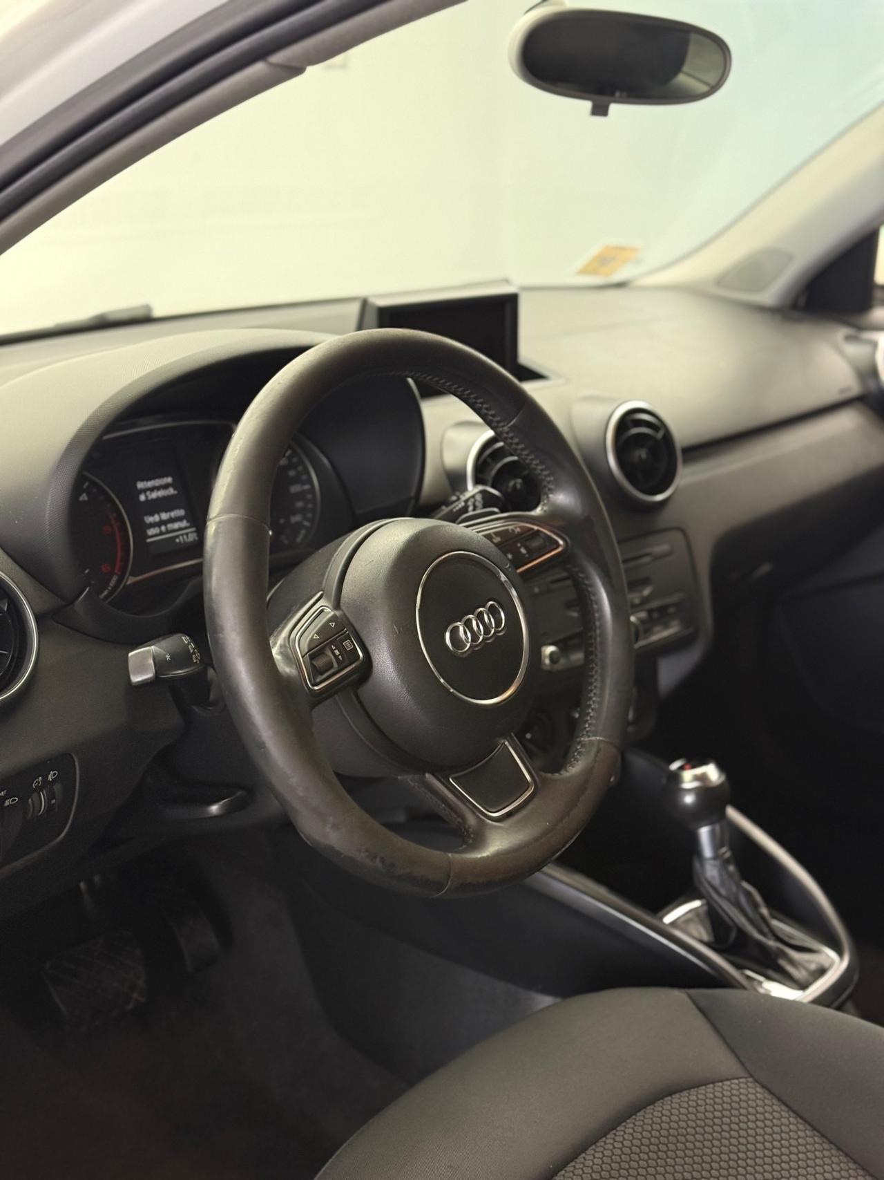 Audi A1 SPB 1.6 TDI S tronic Attraction