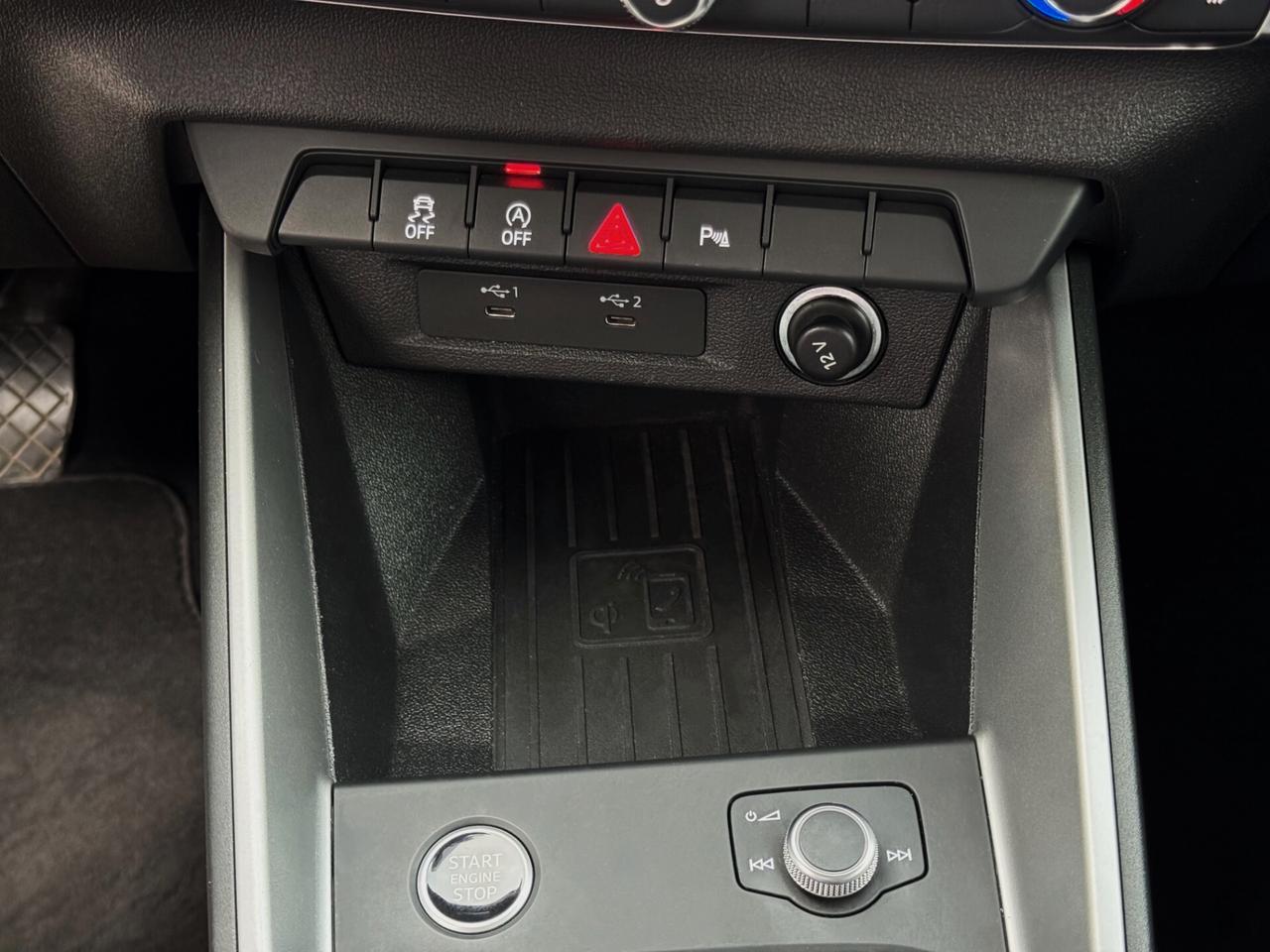 Audi A1 Allstreet 30 TFSI Identity Contrast 110CV S tronic
