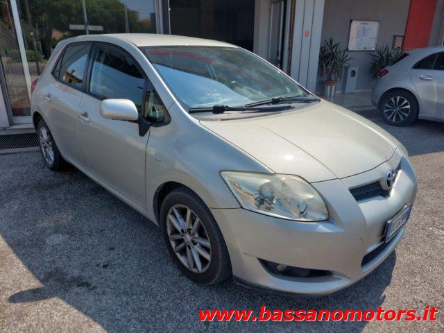 TOYOTA Auris 2.0 D-4D DPF 5 porte Sol