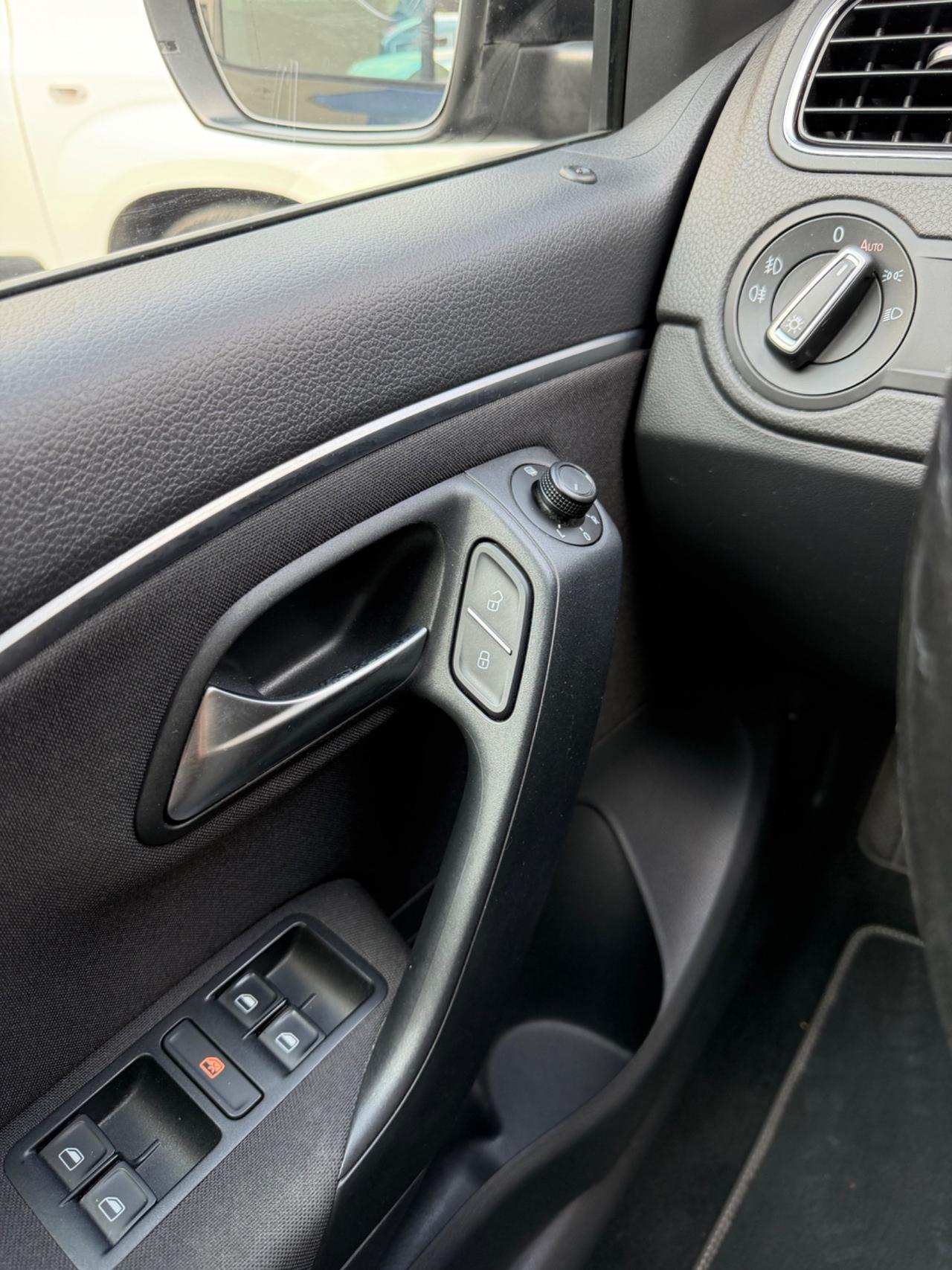 Volkswagen Polo 1.0 Neopatentati Euro 6