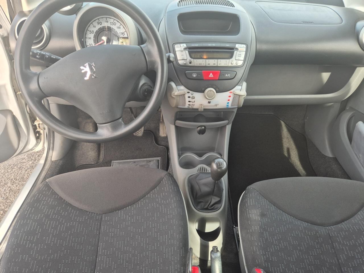 Peugeot 107 1.0 68CV 5p. Allure