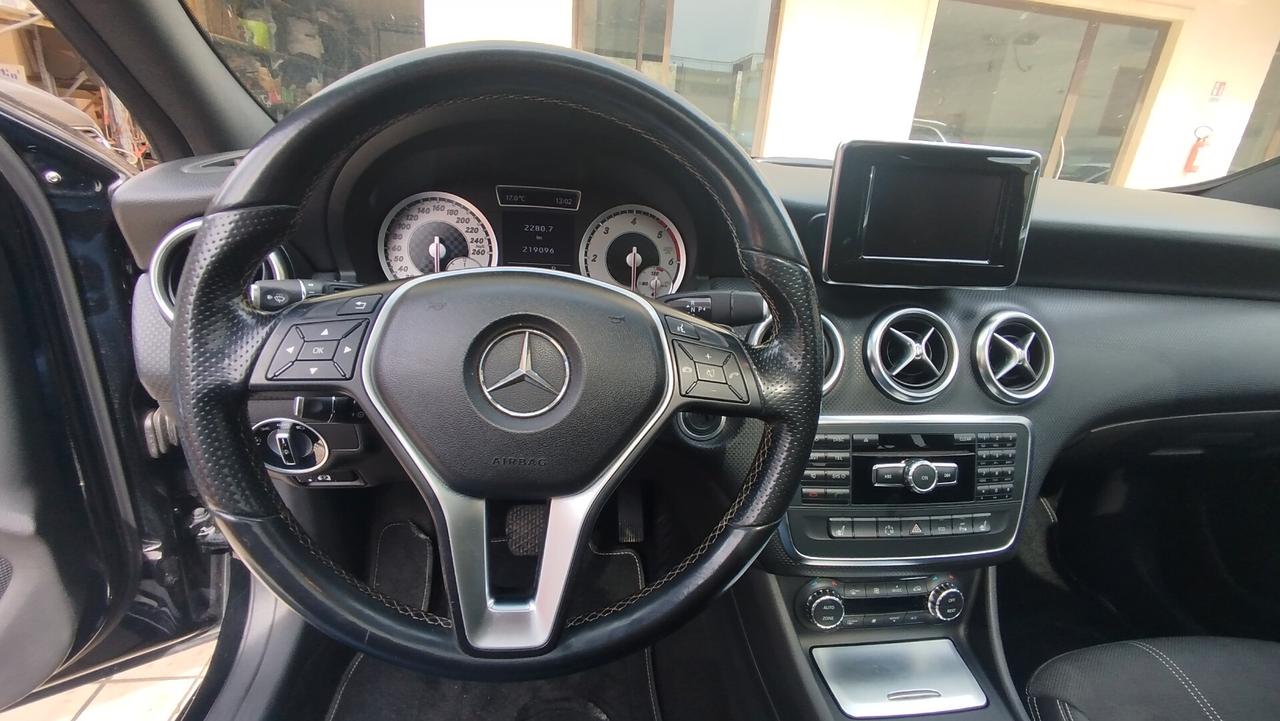 Mercedes-benz A 200 CLASSE CDI BlueEFFICIENCY Premium Amg