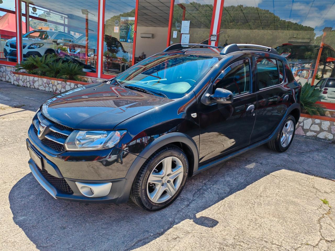 Dacia Sandero Stepway 1,5 diesel 02/2014 Cv90
