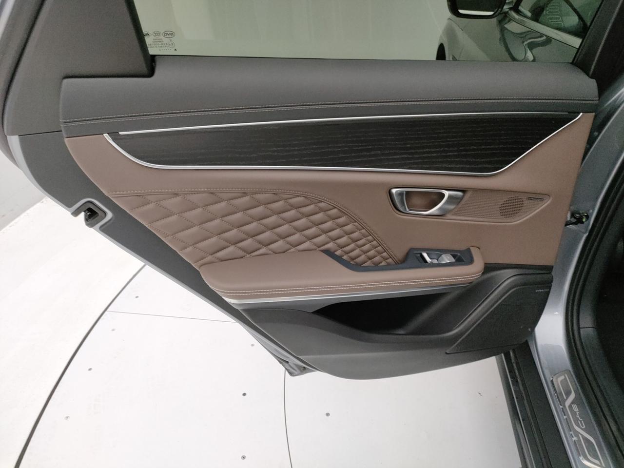 BYD HAN AWD Executive