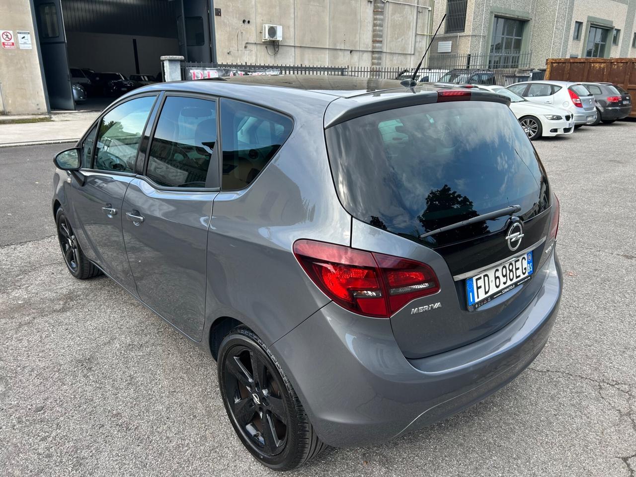 Opel Meriva Cosmo 1.6 dtci 95cv euro 6