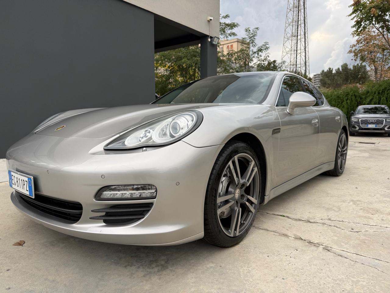 Porsche Panamera 4.8 4S