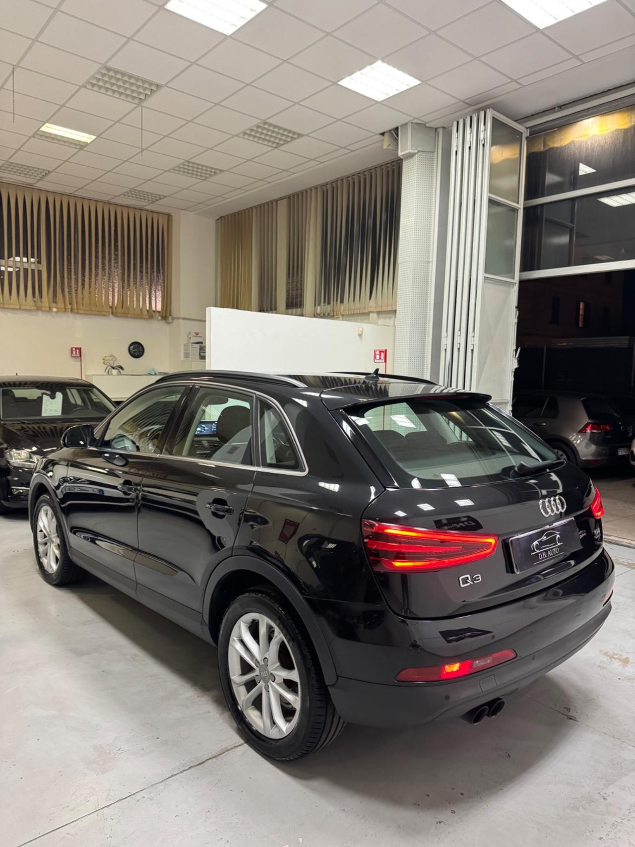 Audi Q3 2.0 TDI 177 CV quattro S tronic Business Plus