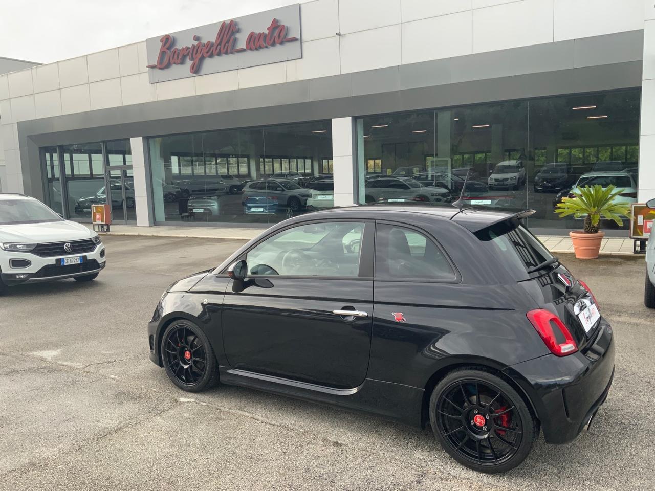 Abarth 500 1.4 Turbo T-Jet Custom
