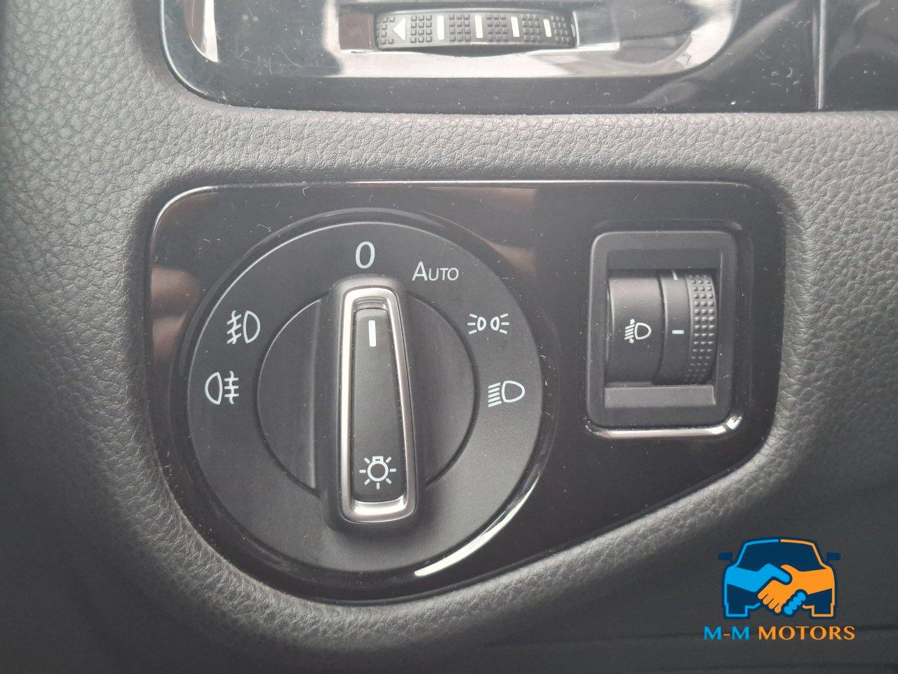 Volkswagen Golf 5 Porte Golf 5p 2.0 tdi 150cv CINGHIA OK