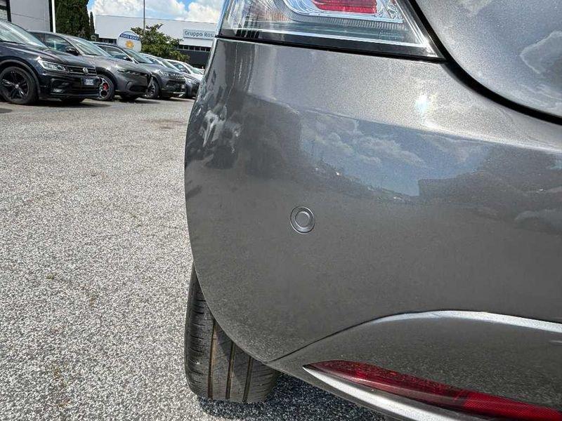 Lancia Ypsilon New 5 porte My24 1.0 Firefly 70 CvStart&Stop Hybrid Oro