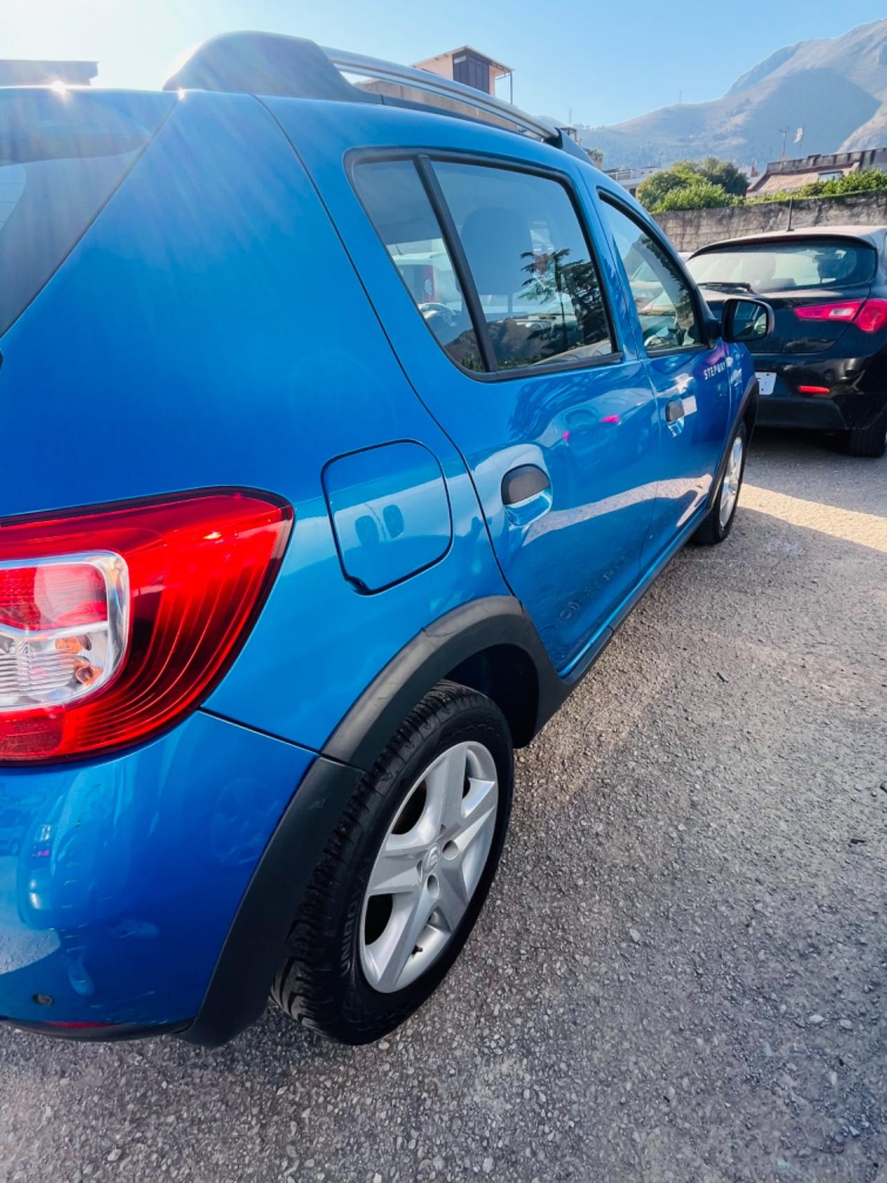 Dacia Sandero 1.5 dci 90cv stepway