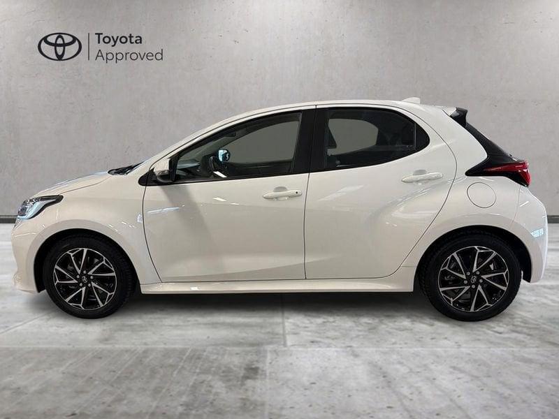 Toyota Yaris Hybrid Trend MY22