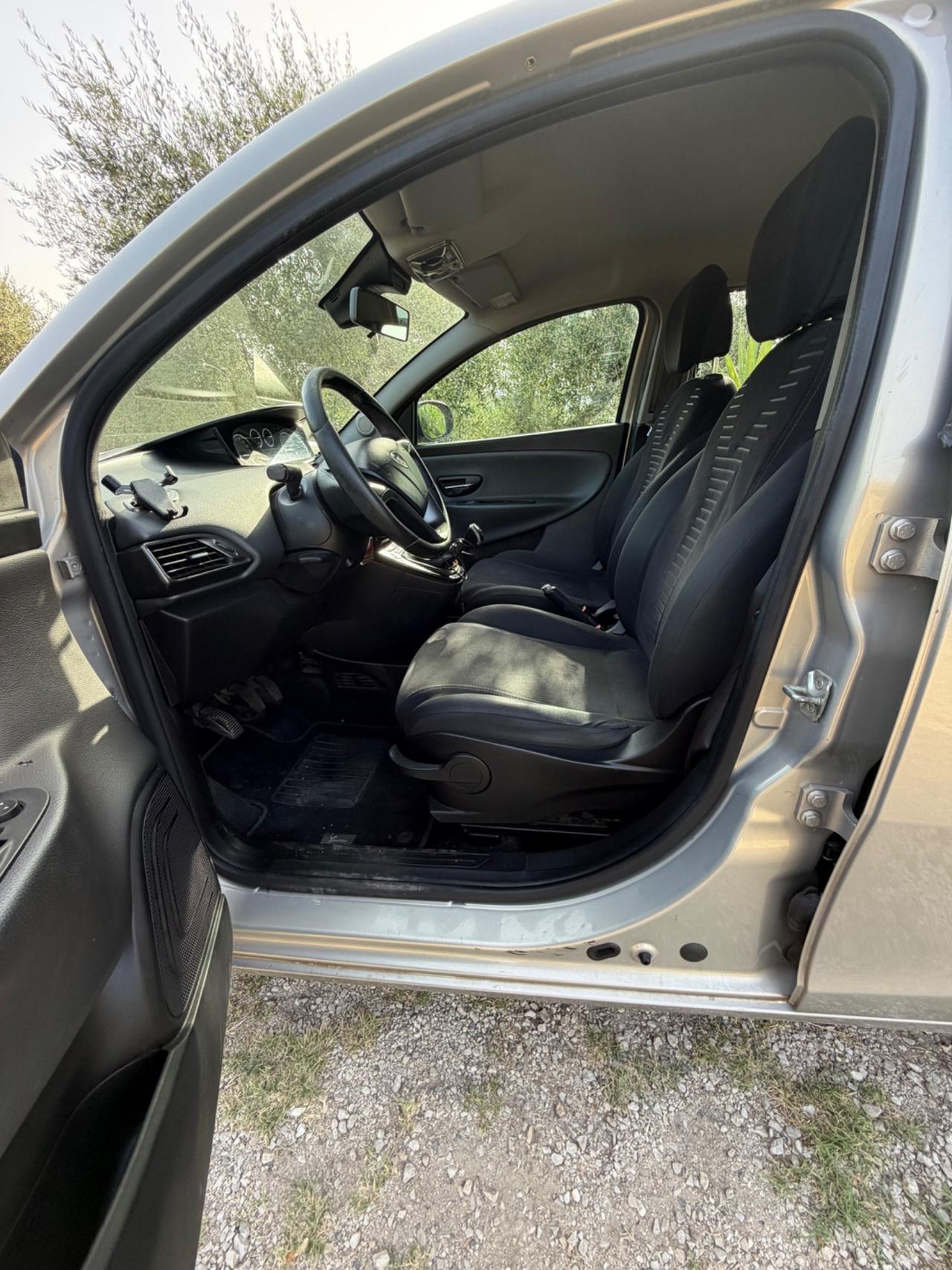 Lancia Ypsilon 1.3 MJT 16V 95 CV 5 porte S&S Platinum