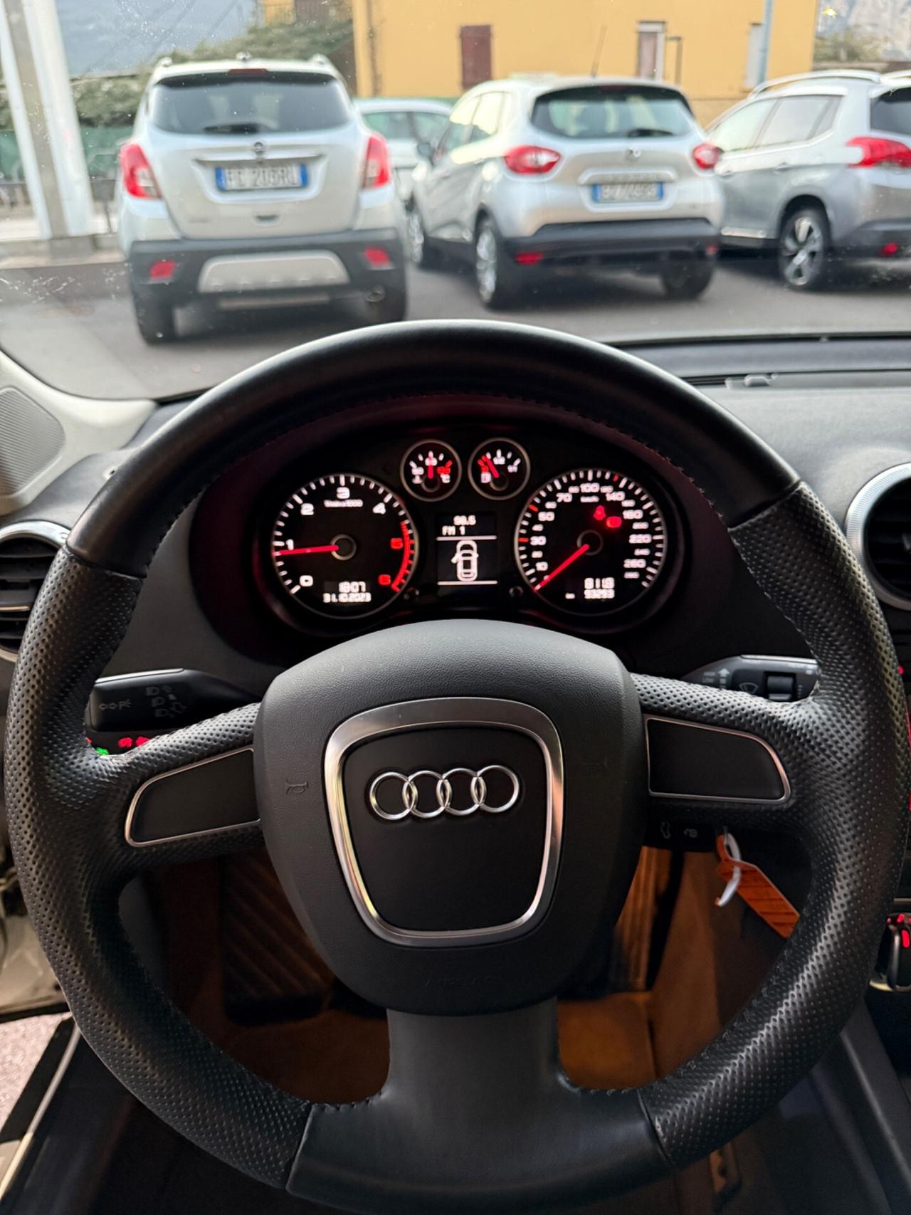 AUDI A3 SPB 1.6 TDI 105cv CR AMBIENTE