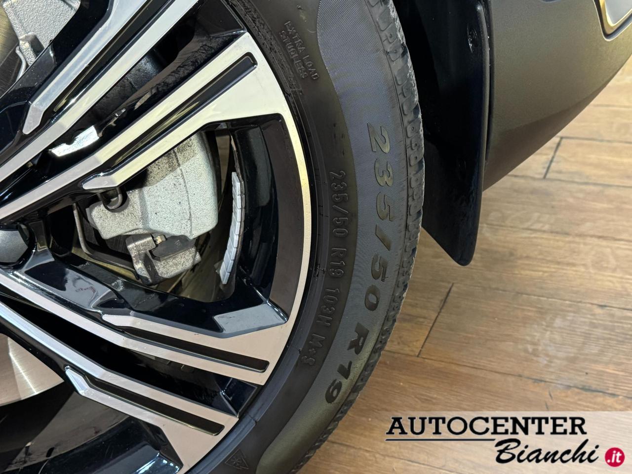 Volvo XC40 1.5 t4 phev Inscription Expression auto my21