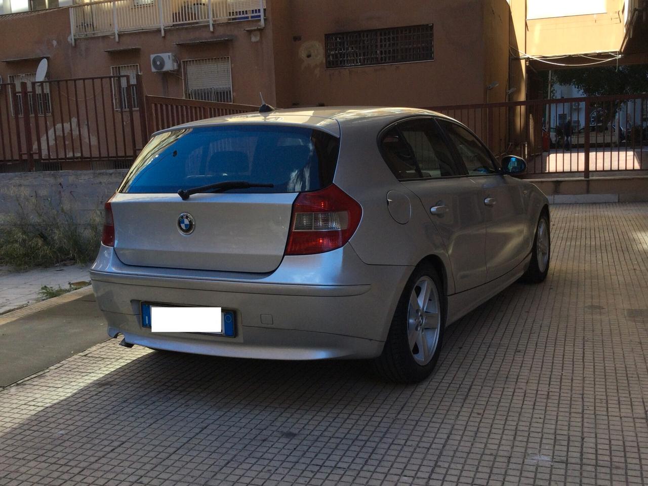 Bmw 118d cat 5 porte Attiva