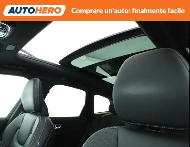 VOLVO XC60 T6 Recharge Plug-in Hybrid AWD R-design