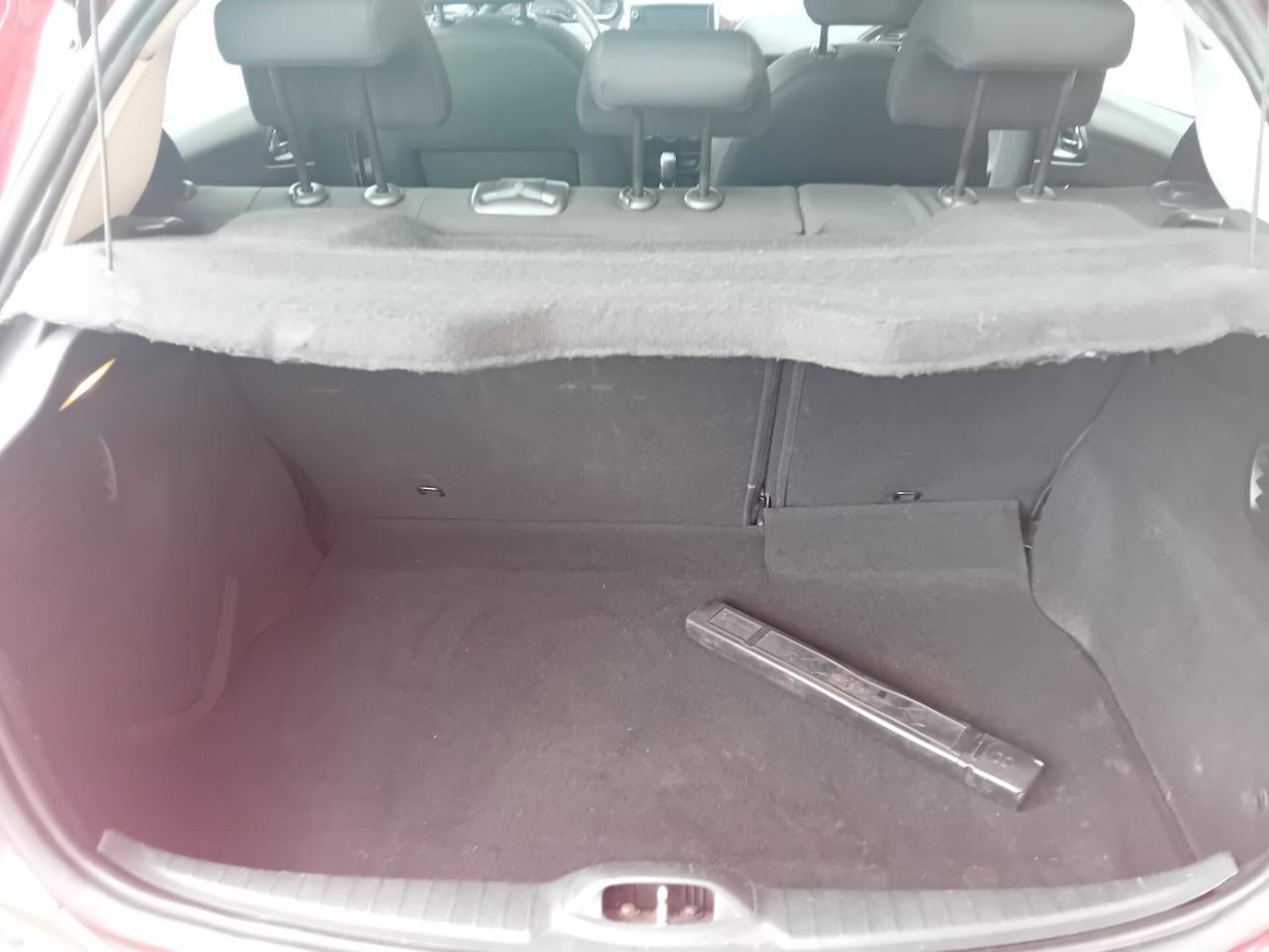 Peugeot 208 1.4 HDi 68 CV 5 porte Active