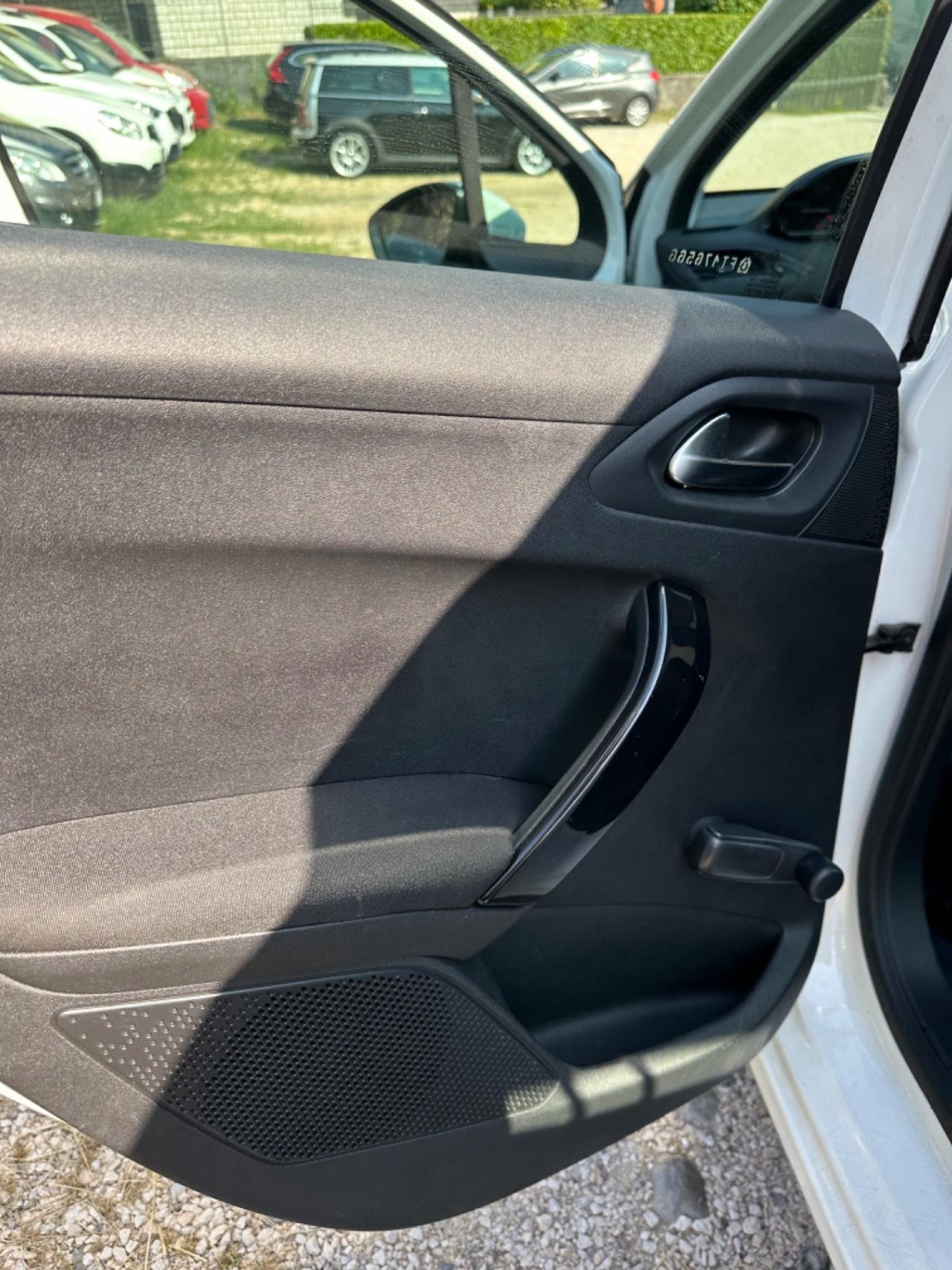 Peugeot 208 82 5P ALLURE NEOPAT KMCERT UNICOPR