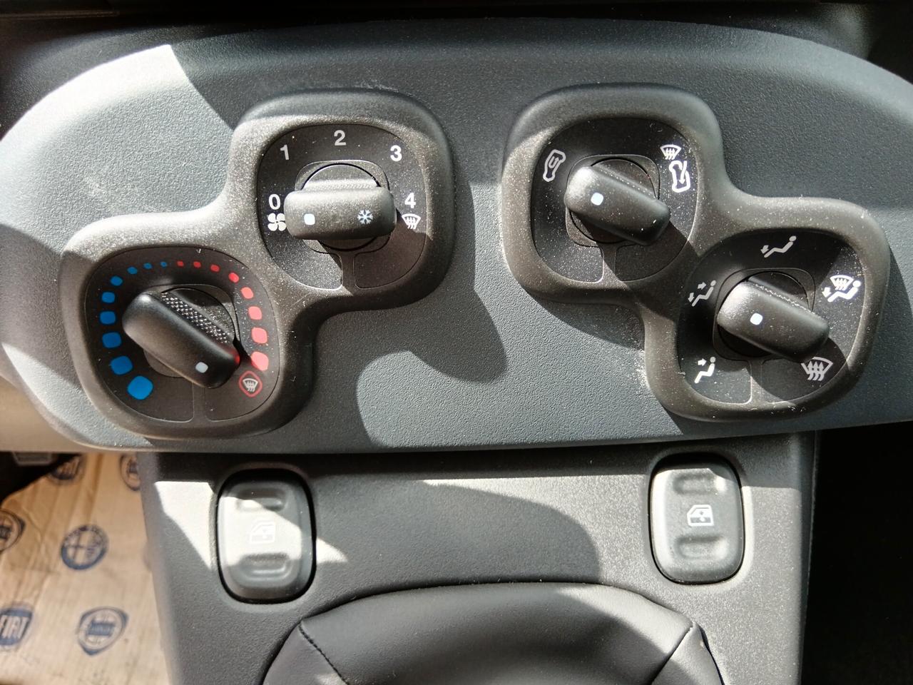 Fiat Panda 1.0 70CV HYBRID PANDINA FULL OPTIONAL