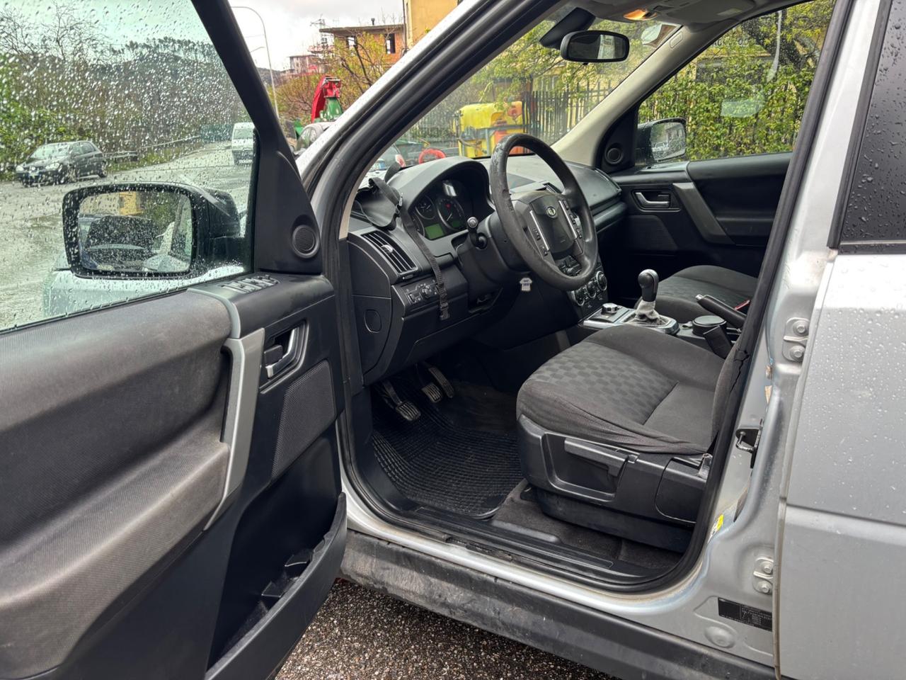 Land Rover Freelander 2.2 TD4 S.W. SE
