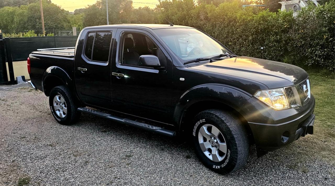Nissan Navara 2.5 dCi 4 porte Double Cab XE