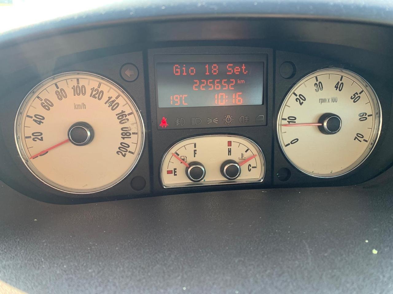 Lancia MUSA 1.4 16V Oro