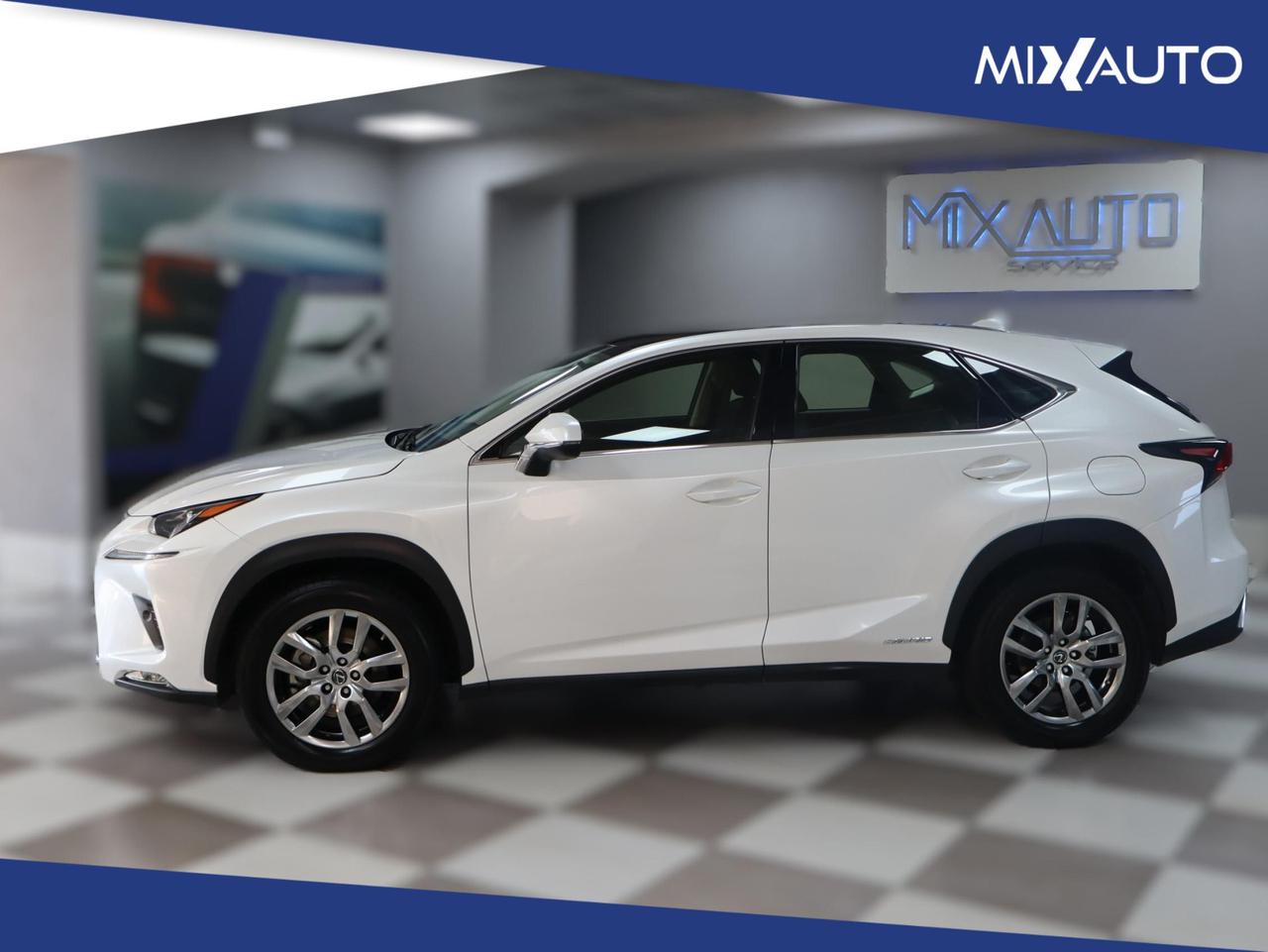 Lexus NX 300h 2.5 Premium 4WD AUTO