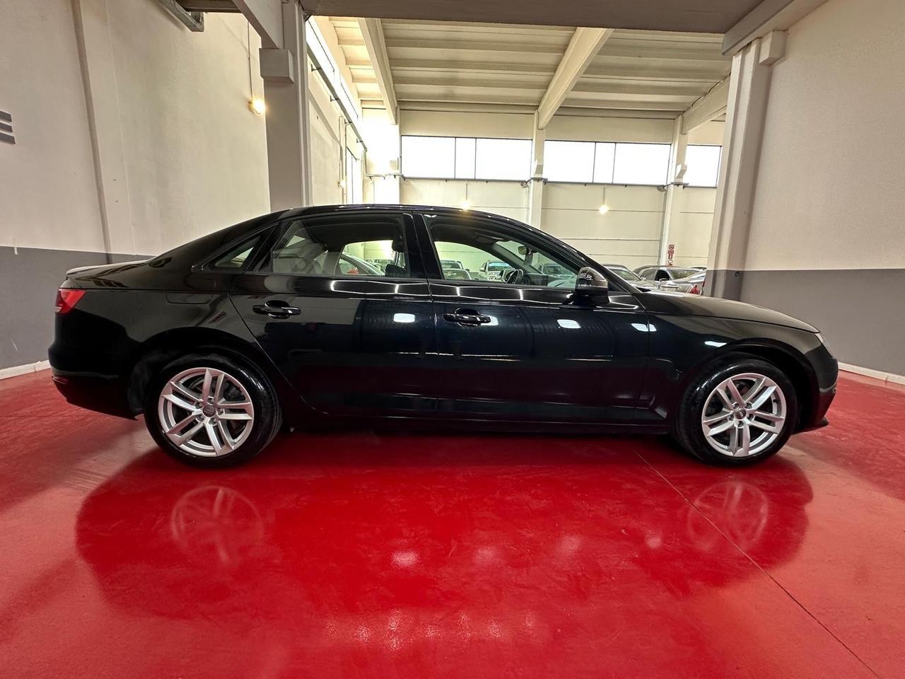 Audi A4 2.0 TDI clean diesel multitronic Business Plus