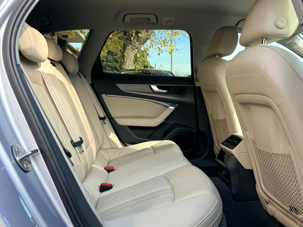 Audi A6 Avant 40 2.0 TDI S tronic Business