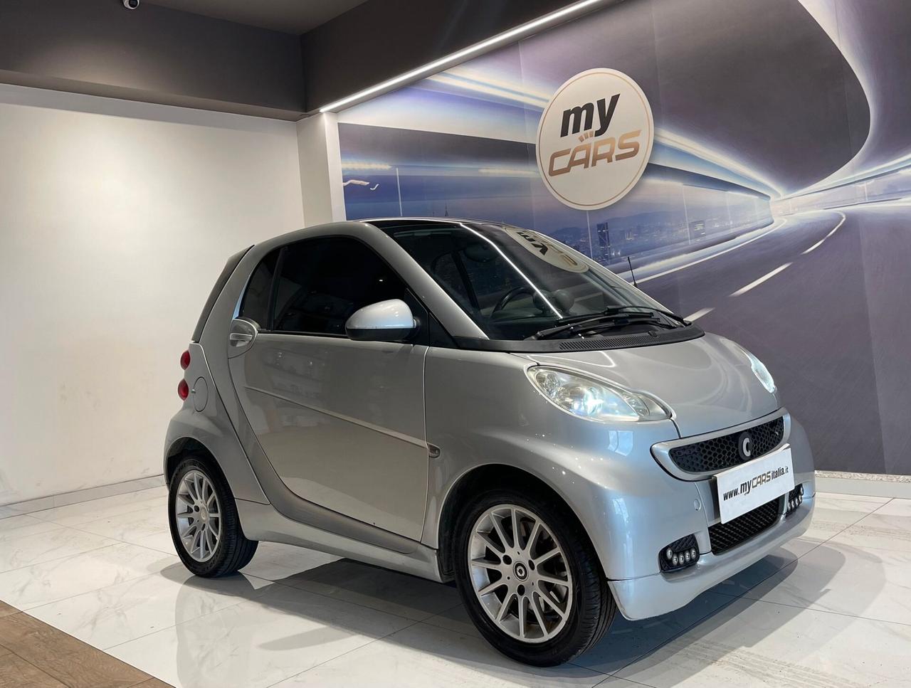 Smart ForTwo 1000 52 kW coupé limited two
