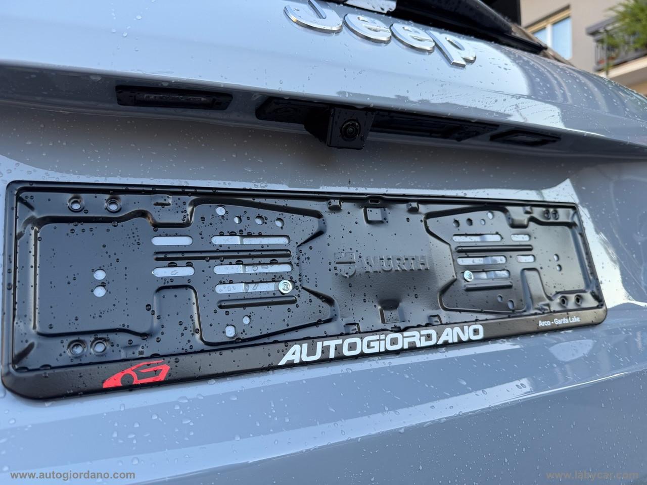 JEEP Avenger 1.2 Turbo Summit GRIGIO STORM CON TETTO VOLCANO APRIBILE