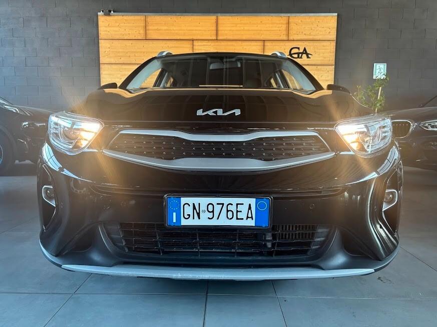 Kia Stonic 1.0 T-GDi 100 CV MHEV NEOPATENTATI